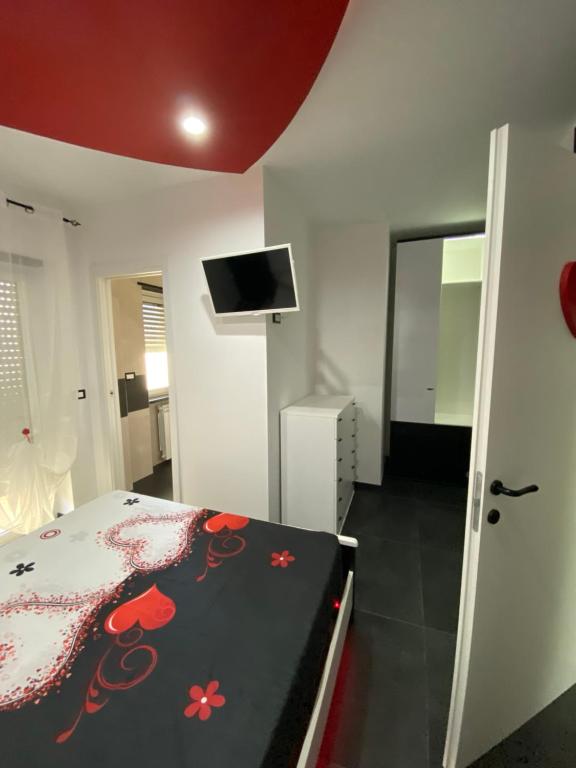 IRIS ROOM room 5